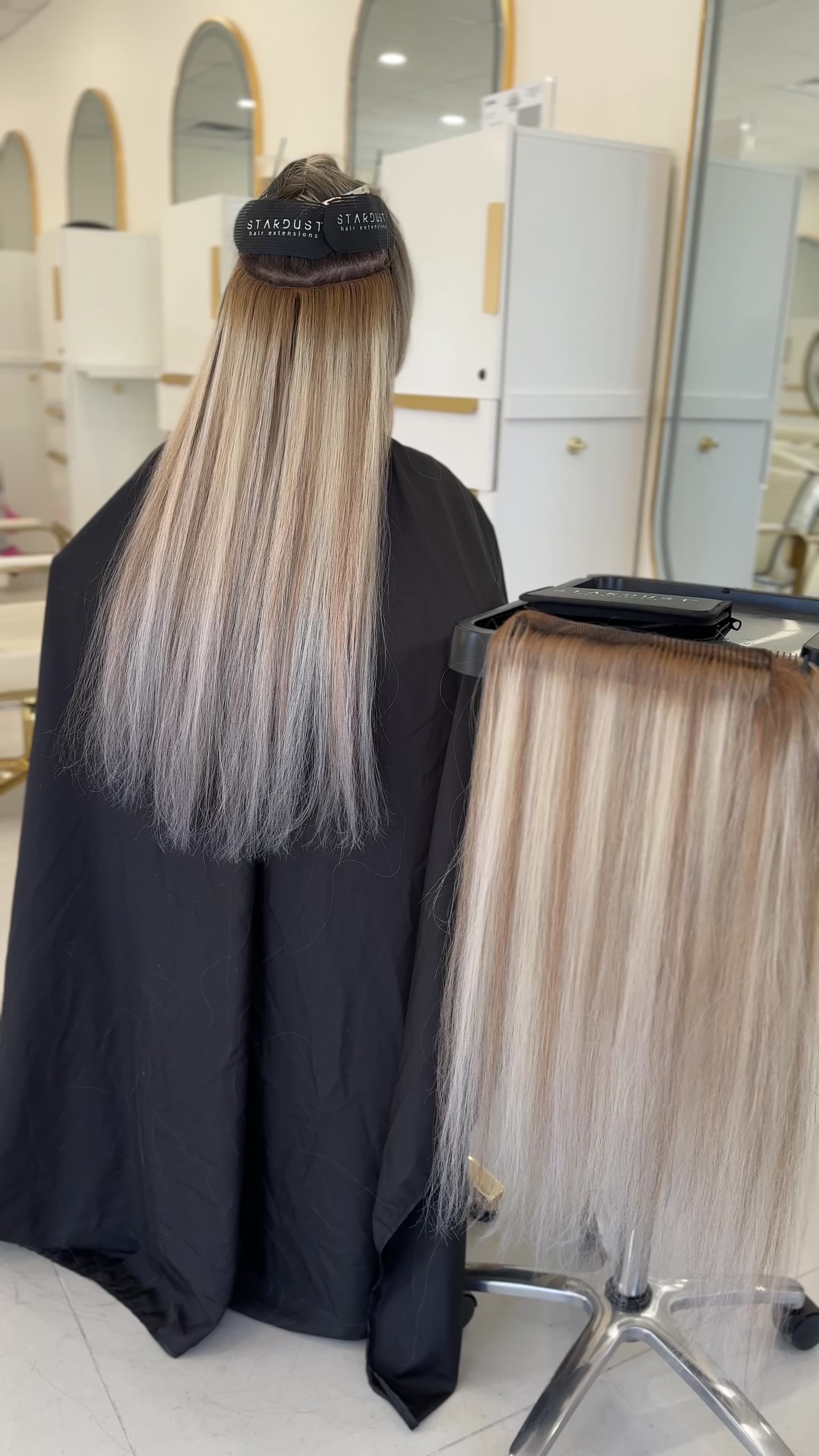 Load video: STARDUST Straight Machine Weft Balayage #B8/613 (Light Brown x Buttery Blonde) Hair Extensions